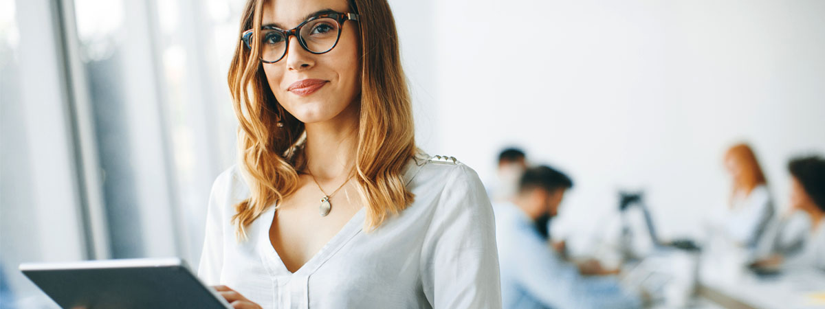 Mujer ejecutiva en una oficina